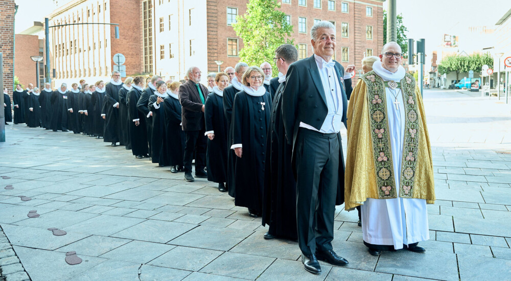 Procession ved Landemodegudstjeneste 2023