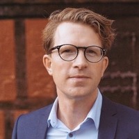 Mikkel Crone Cielsen, teolog og præst